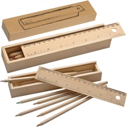 8 farbige Holzstifte